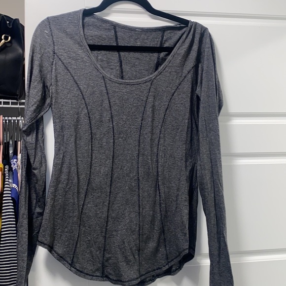 lululemon athletica Tops - Lululemon Fitted Long Sleeve Shirt L